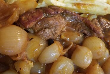 Στιφάδο στην γάστρα