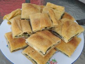 Σπανακοτυρόπιτα