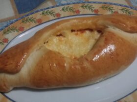 Αφράτα Πεινιρλί