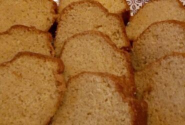 Κέικ με Γεύση Τσουρέκι