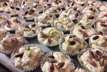 Βραχάκια με Λευκή Κουβερτούρα