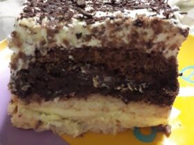 Γλυκό Ψυγείου με Σαβαγιάρ