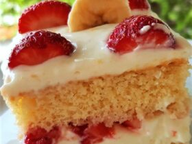 Τούρτα με Φράουλες