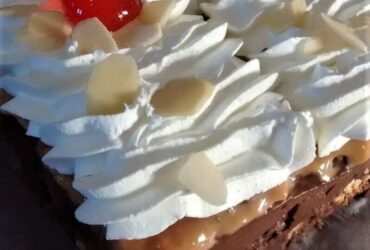 Σπέσιαλ Γλυκό με Μπισκότο