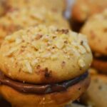 Μπισκότα με Ταχίνι και Πραλίνα