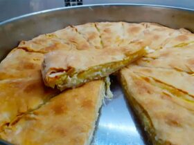 Πίτα με Καπνιστό Τυρί Μετσόβου