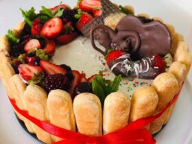 Σαρλότ με Φράουλες