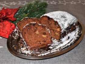 Σοκολατένιο Κέικ με Μήλο