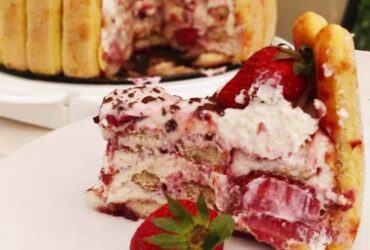 Τιραμισού με Φράουλες