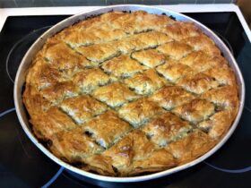 Μελιτζανόπιτα