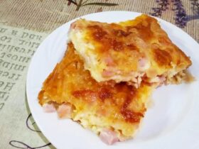 Ζαμπονοκασερόπιτα