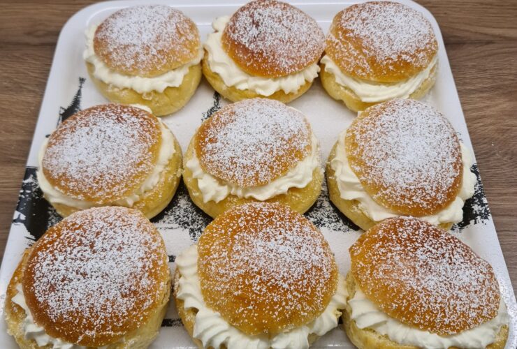 Semlor - Σουηδικά