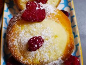 Μυζηθροπιτάκια - Βατρούσκα